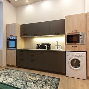 Appartement E12 Boutique, Budapest